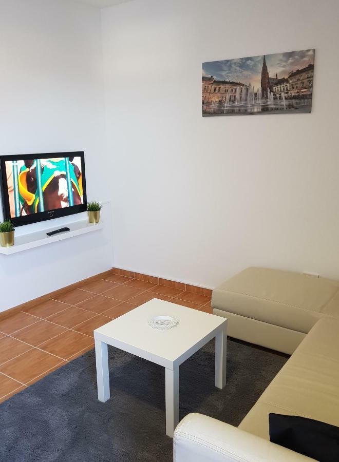 Apartman Lena Osijek Exterior photo
