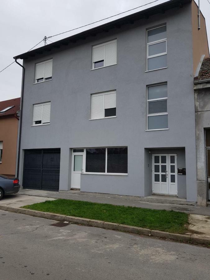 Apartman Lena Osijek Exterior photo
