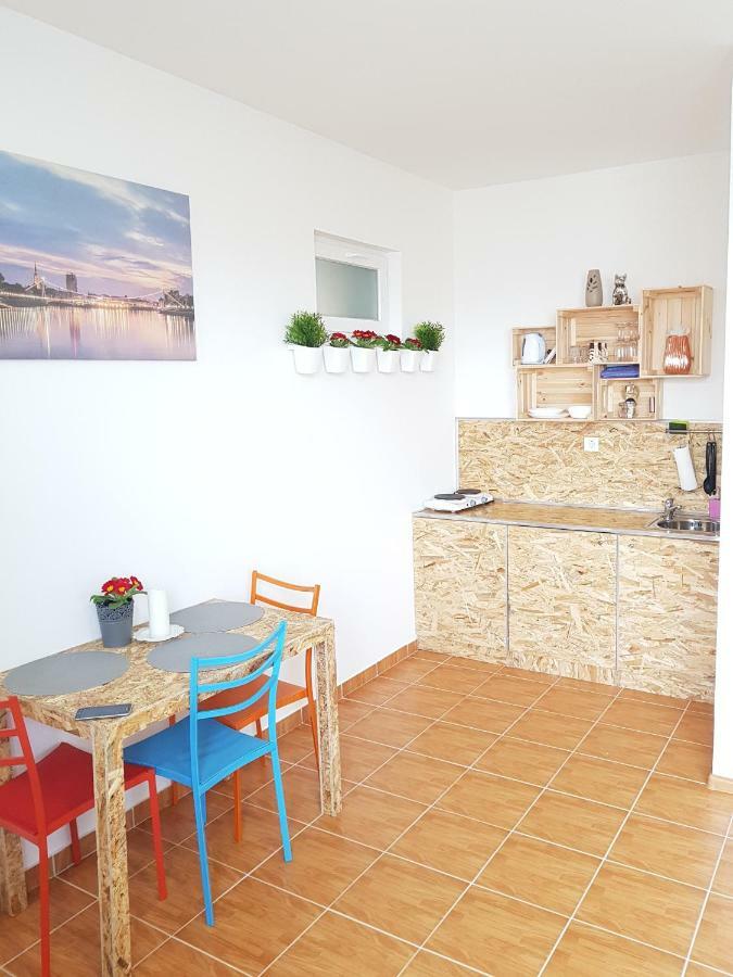 Apartman Lena Osijek Exterior photo