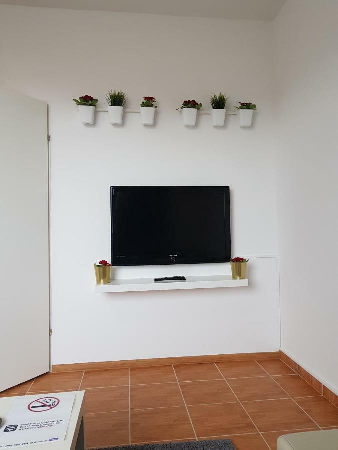Apartman Lena Osijek Exterior photo